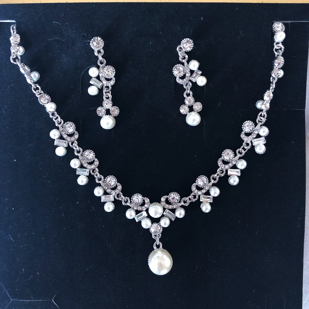 Wedding/party accessories